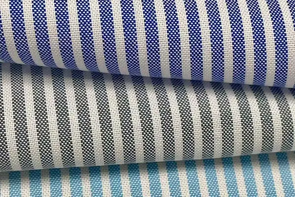 Oxford shirt fabric texture and weight