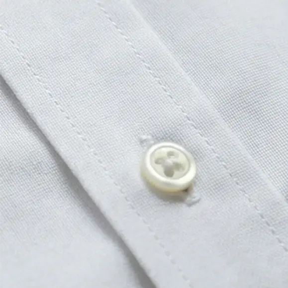 business shirt size label and neck label detail